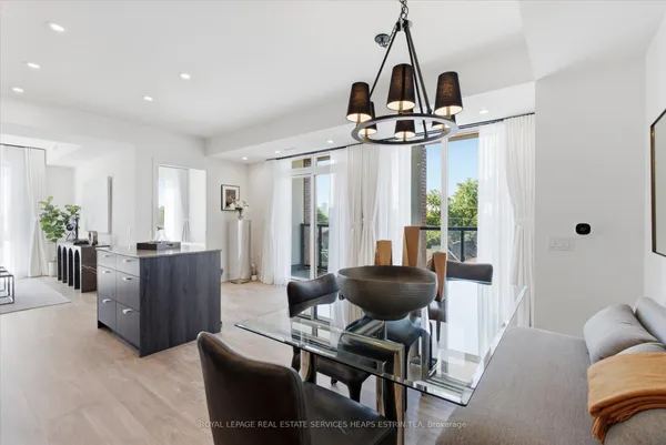 858 Dupont Street, Unit 328