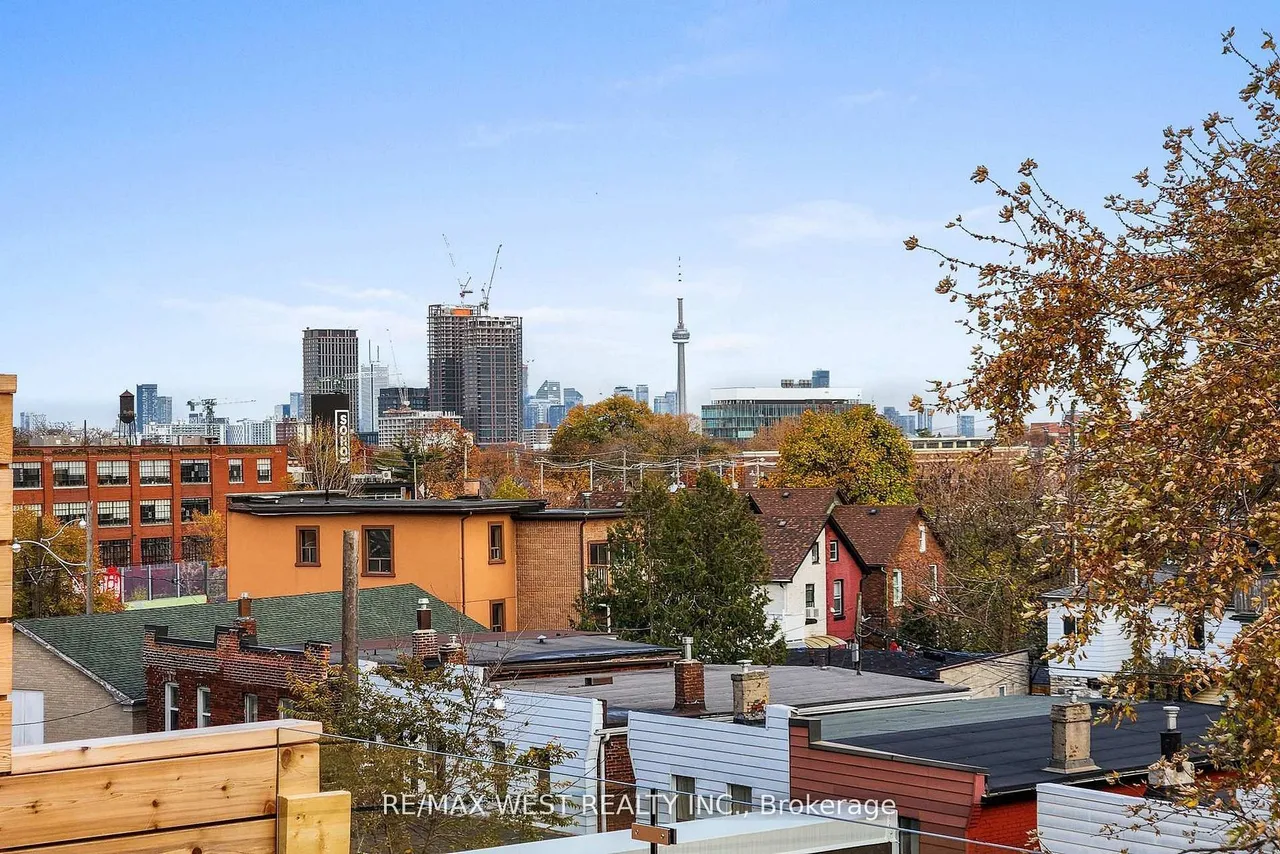 2639R Dundas Street W, Unit 3 — photo 41