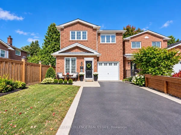 41 Trewartha Crescent — photo 2