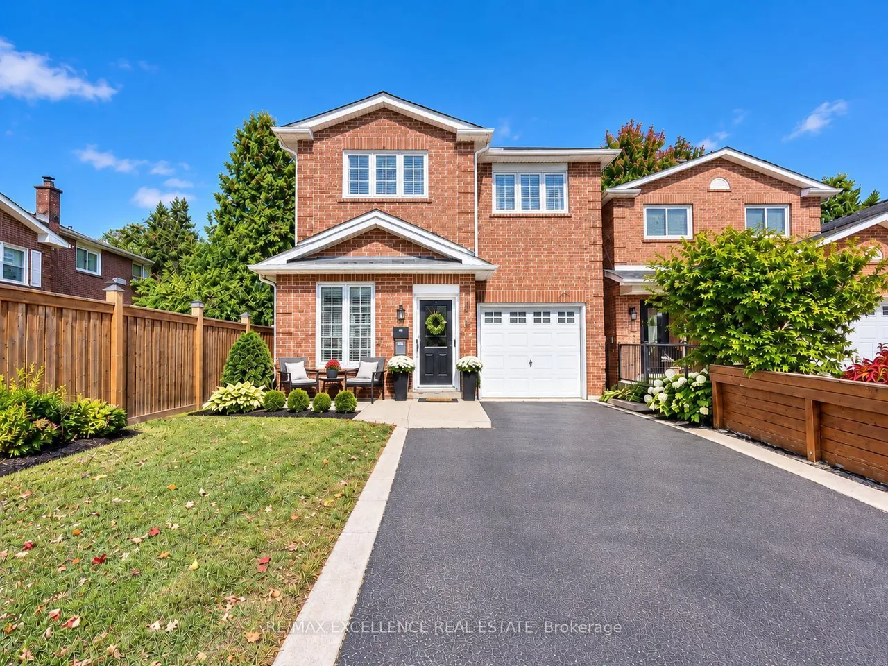 41 Trewartha Crescent — photo 2