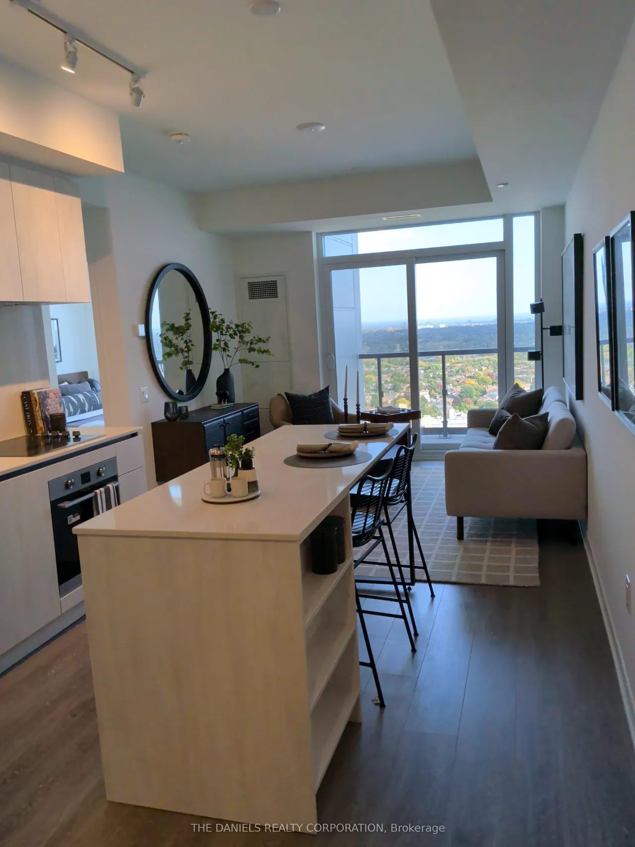 2495 Eglinton Avenue W, Unit 1712 — photo 15