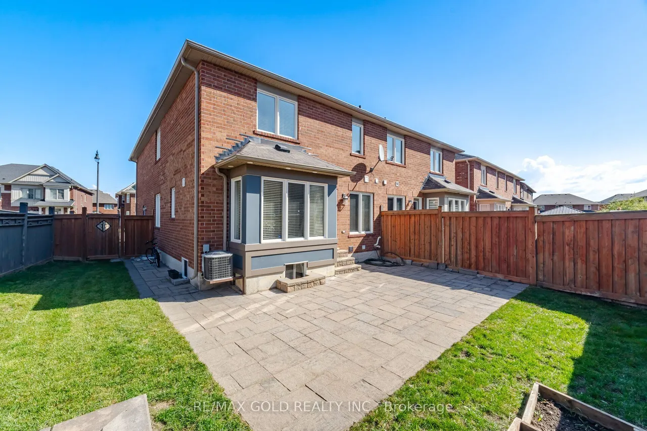 45 Biddens Square — photo 49