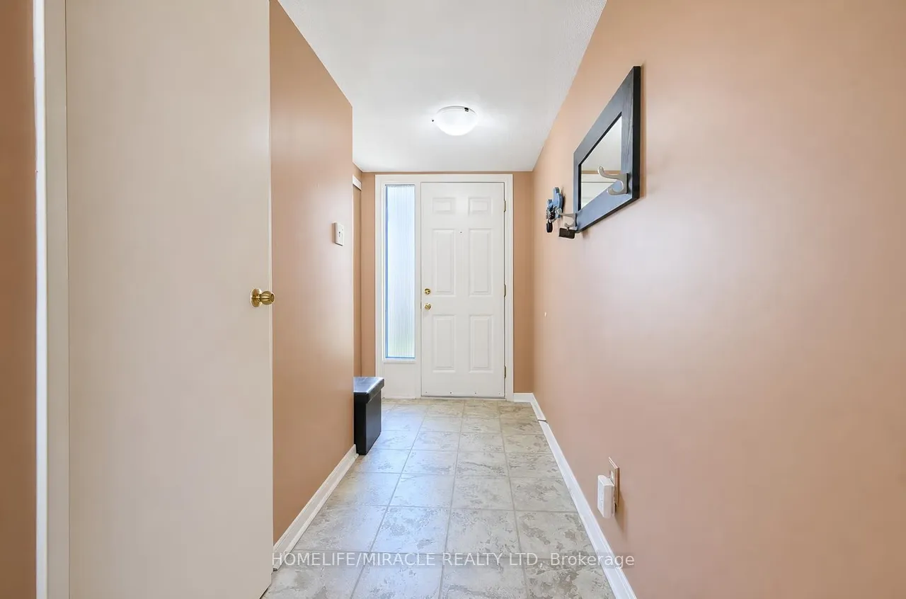63 Mccallum Court, Unit 63 — photo 2