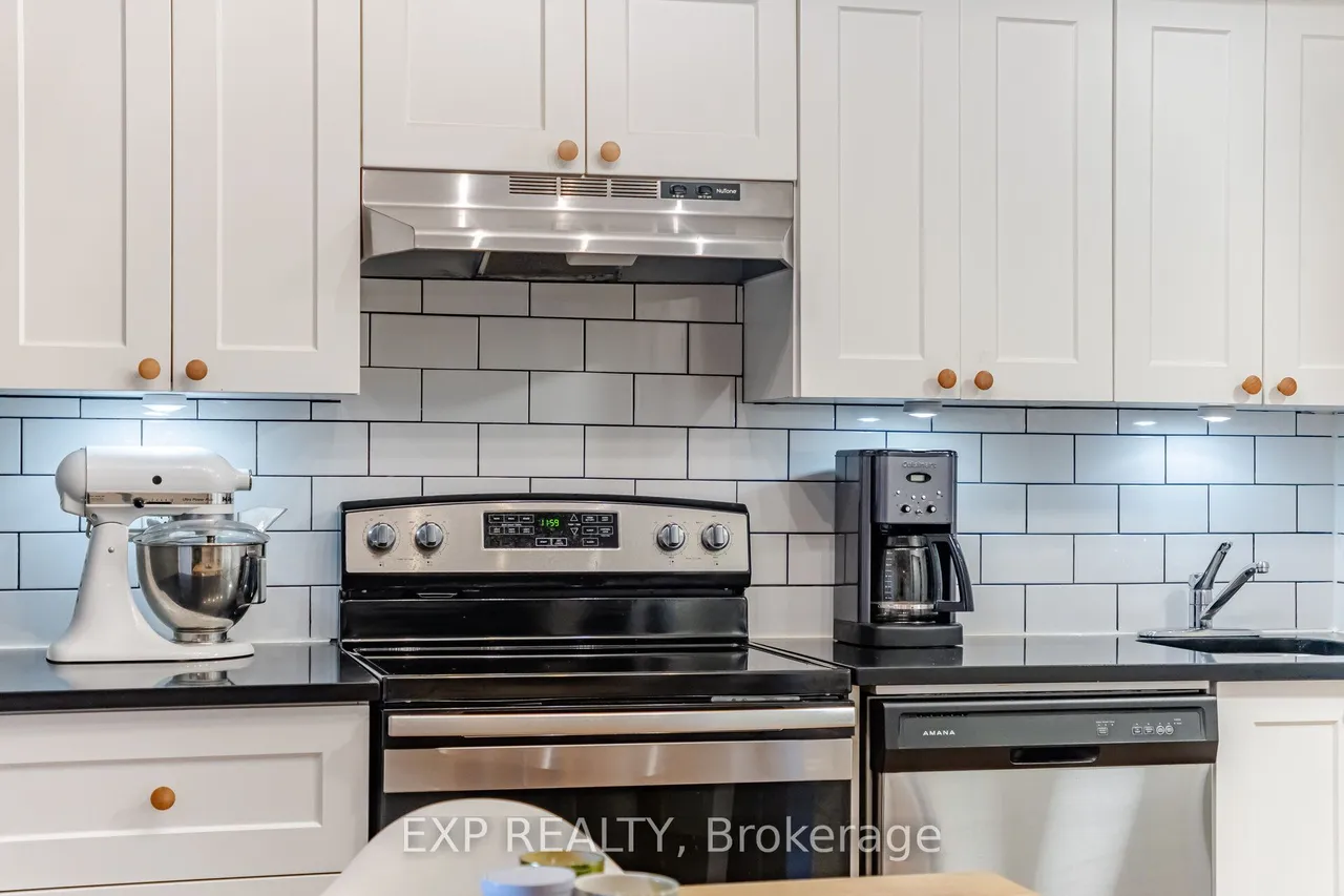 60 Heintzman Street, Unit 1030 — photo 3