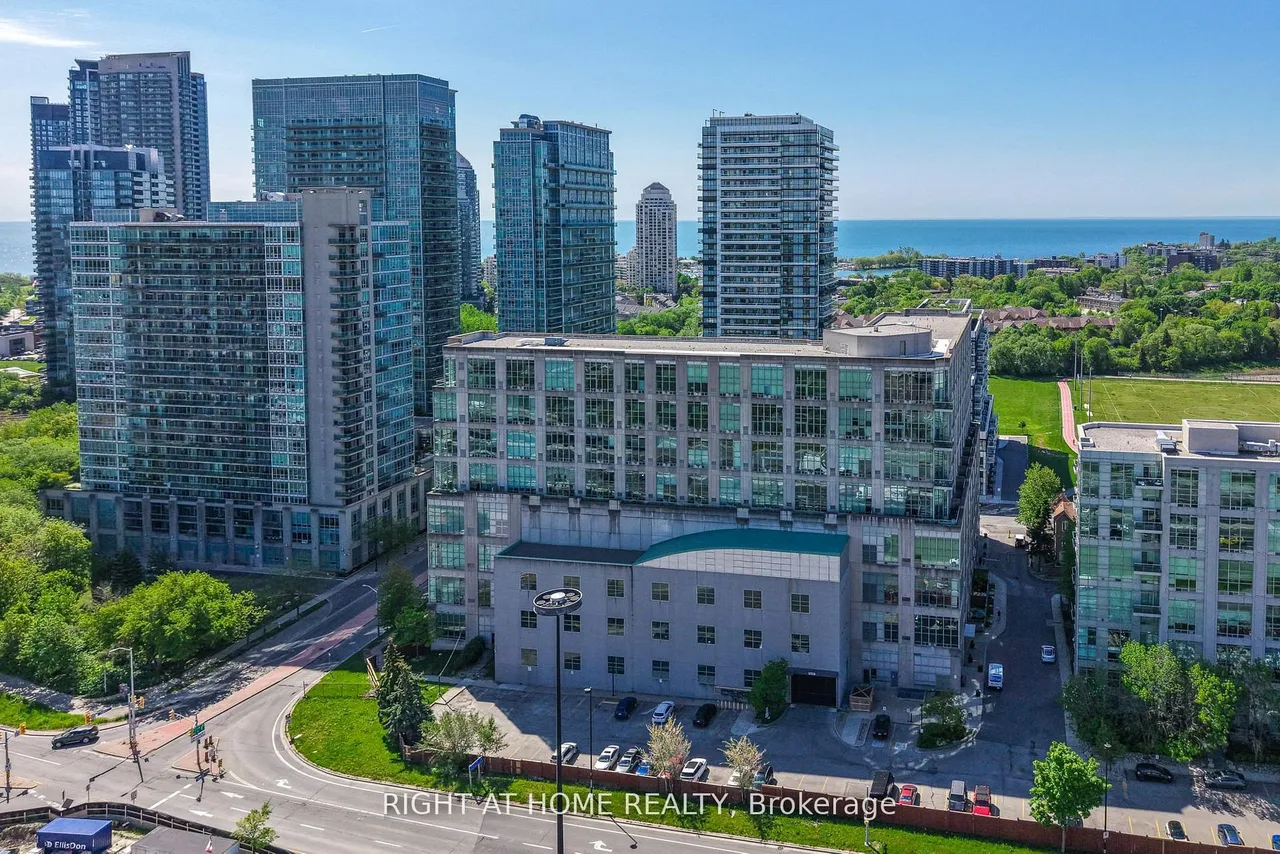 250 Manitoba Street, Unit 612 — photo 30