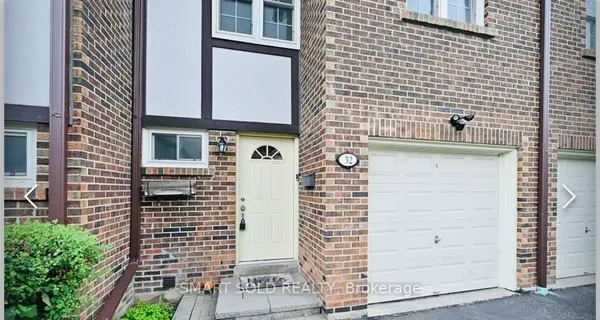 2120 Rathburn Road E, Unit 32 — photo 2