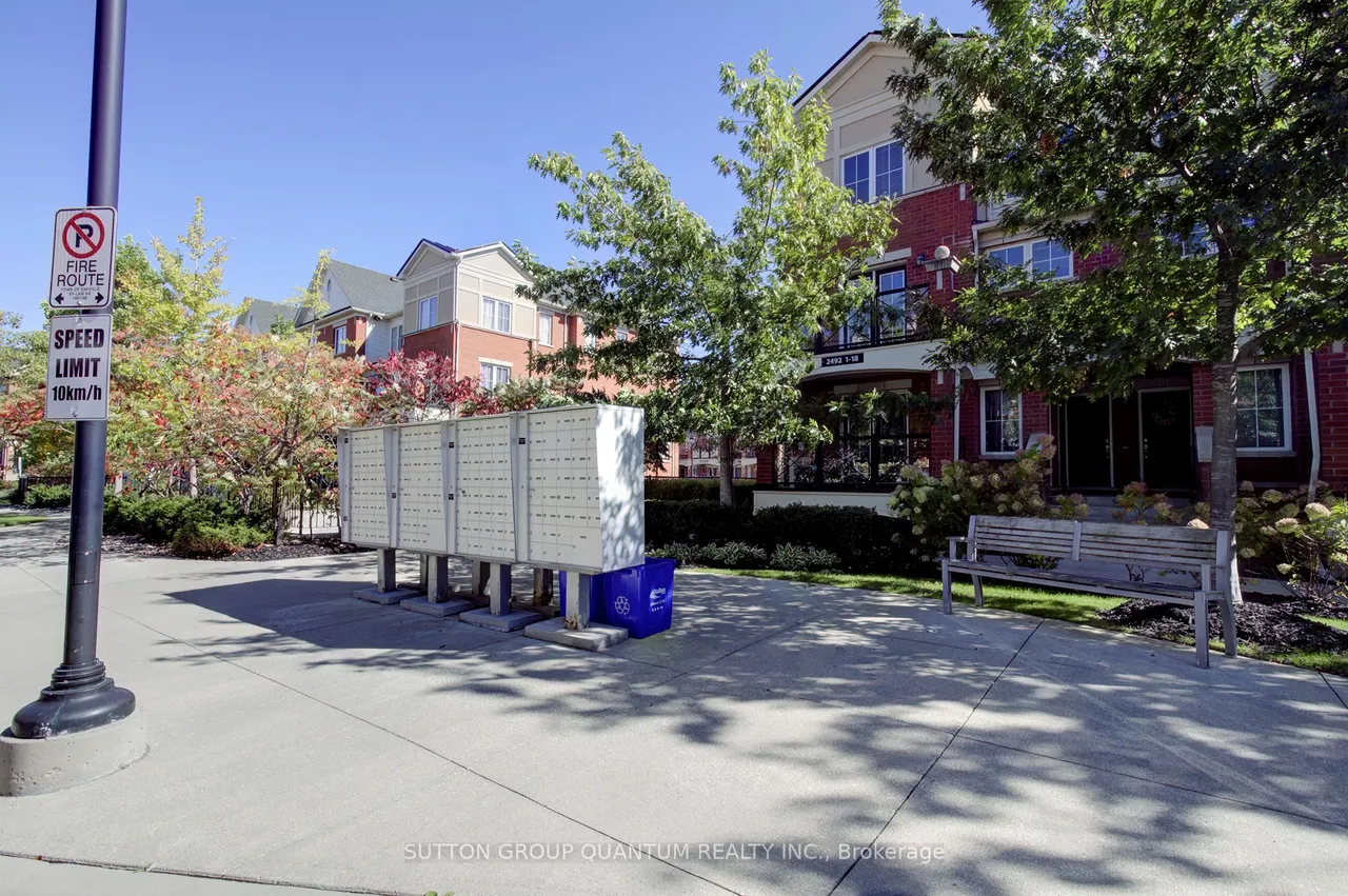 2504 Post Road, Unit 23 — photo 31