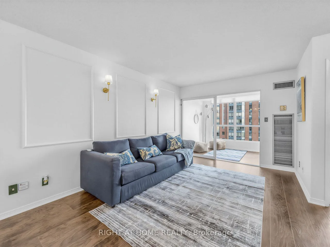 145 Hillcrest Avenue, Unit 1108 — photo 3