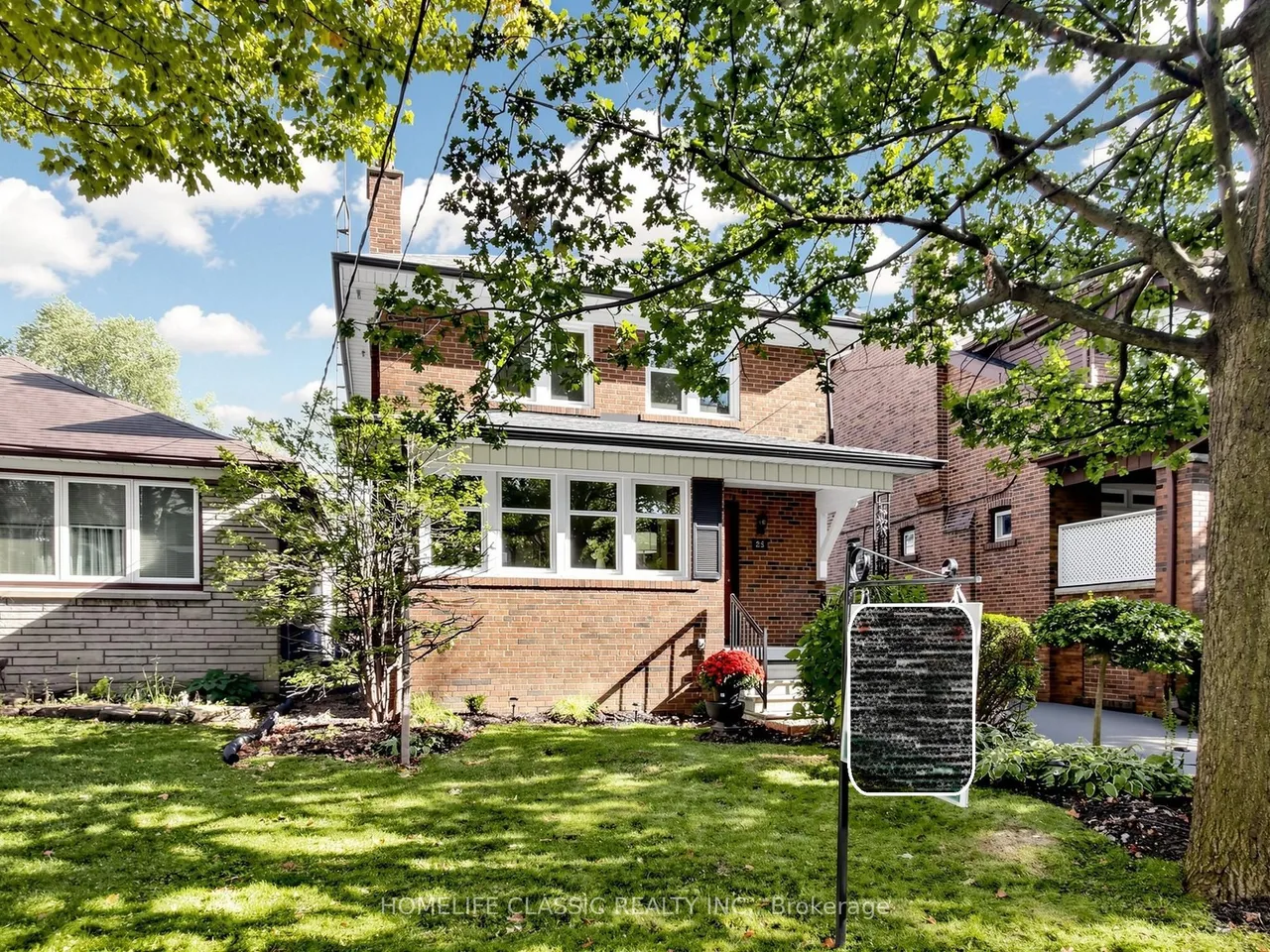 25 Dartmouth Crescent — photo 50