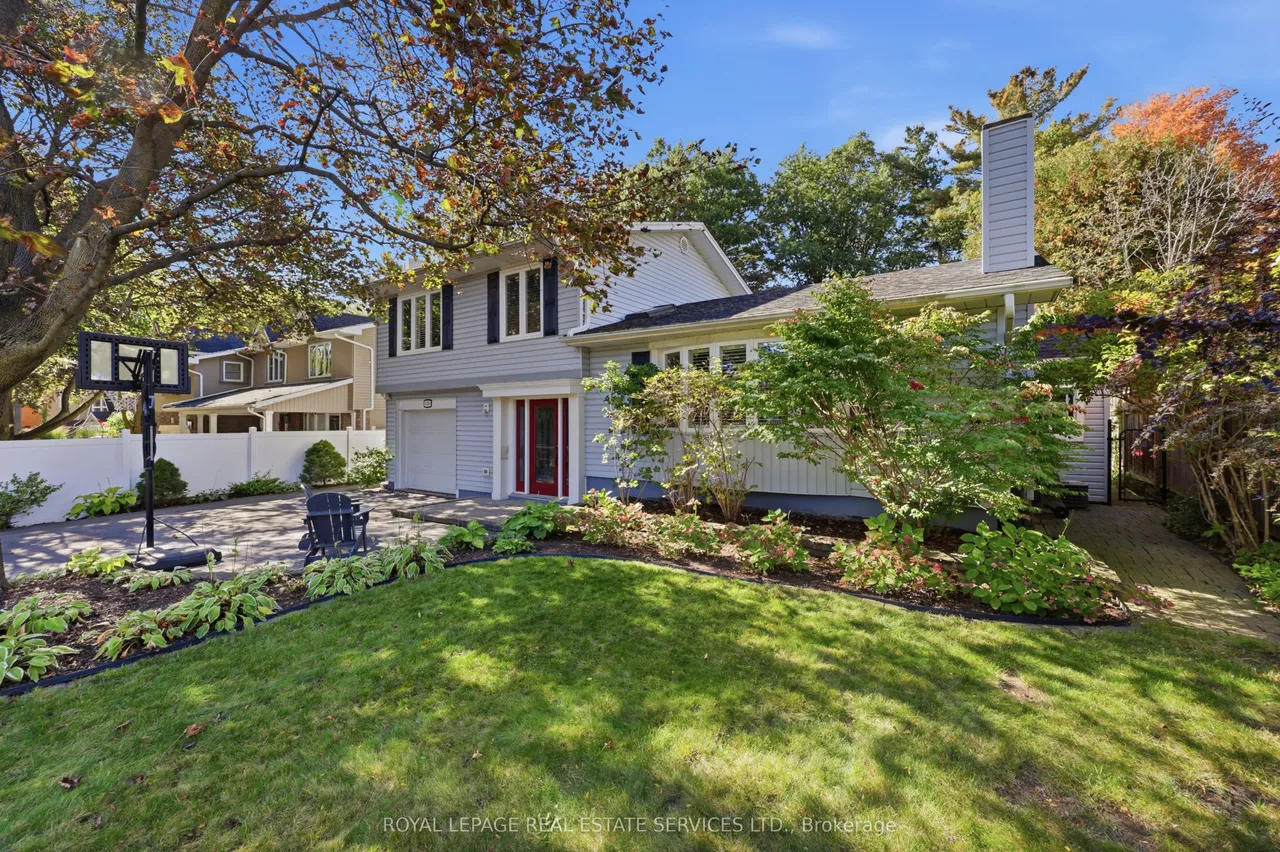 1320 Hillview Crescent — photo 39