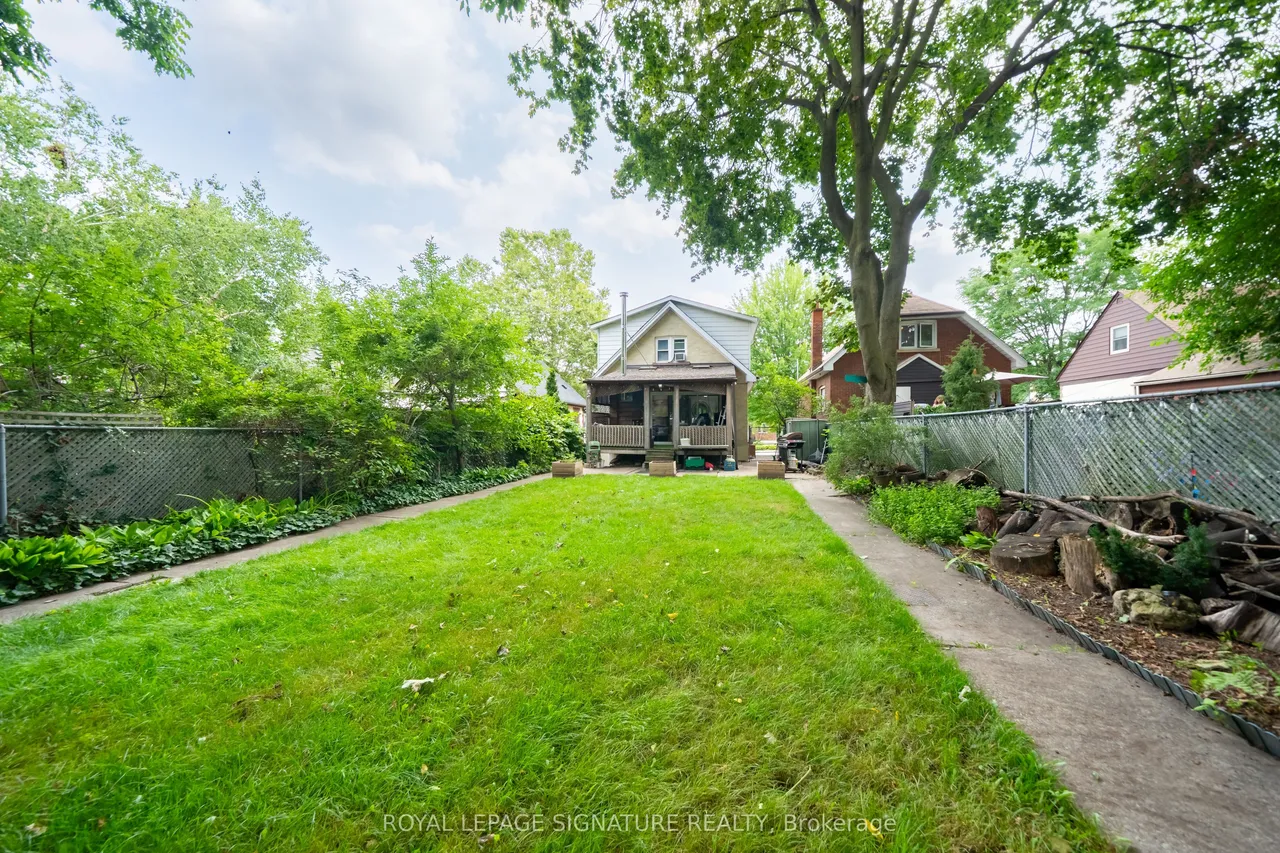 234 John Street — photo 33