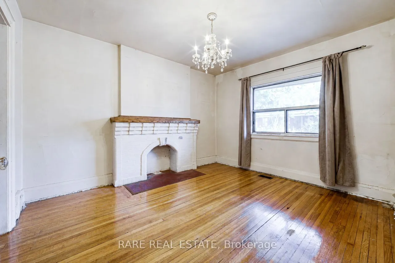 842 Shaw Street — photo 3