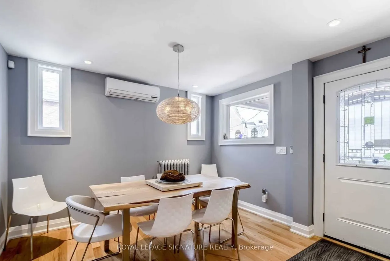 23 Abbs Street — photo 3