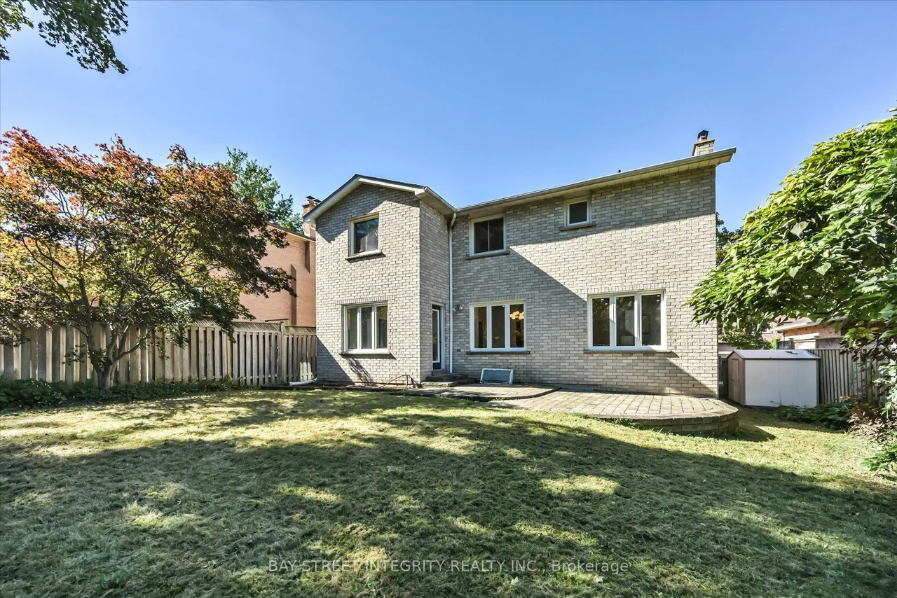1906 Stoneybrook Court — photo 39