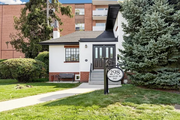 298 Lakeshore Road E