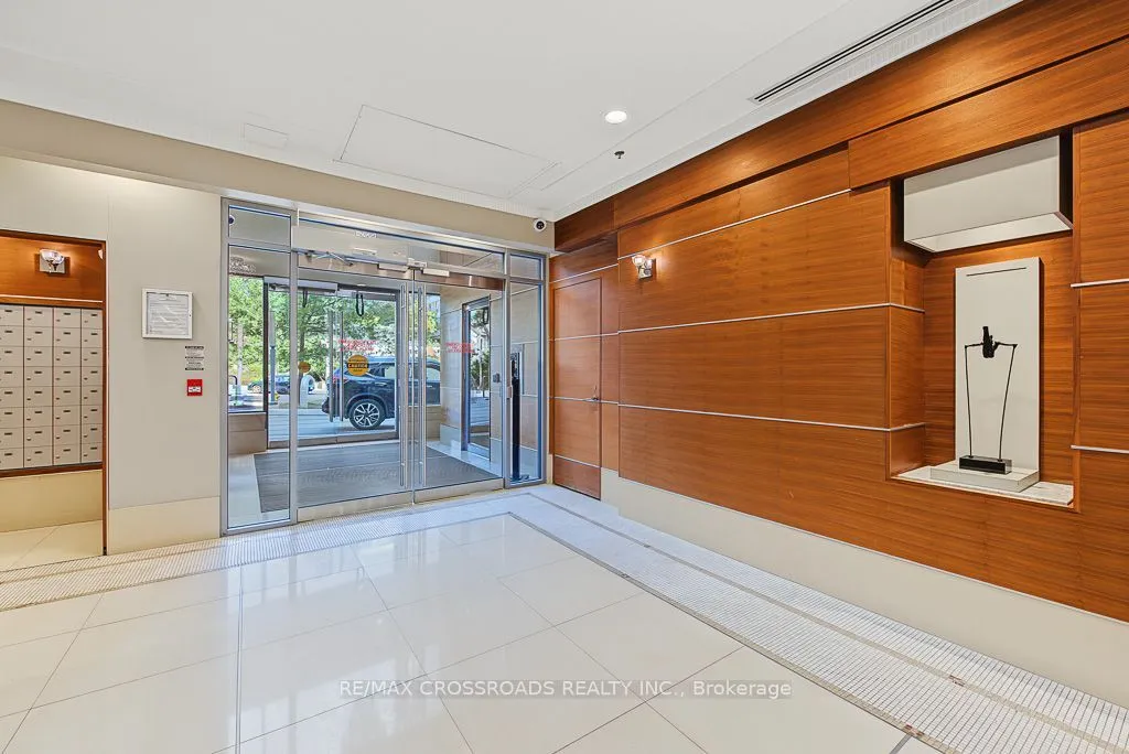 20 Gothic Avenue, Unit 613 — photo 3
