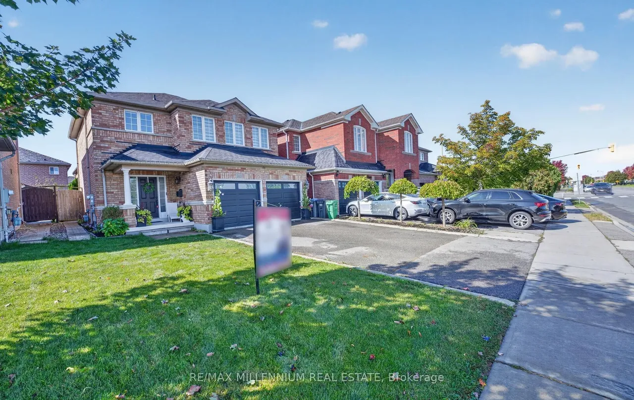 262 Brisdale Drive W — photo 33
