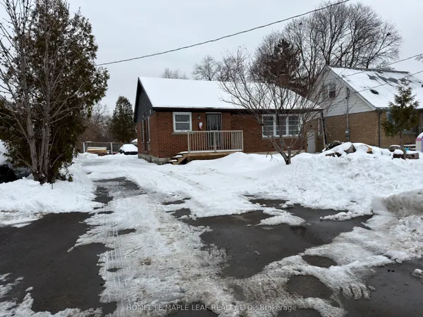 3 Mclaughlin Road N