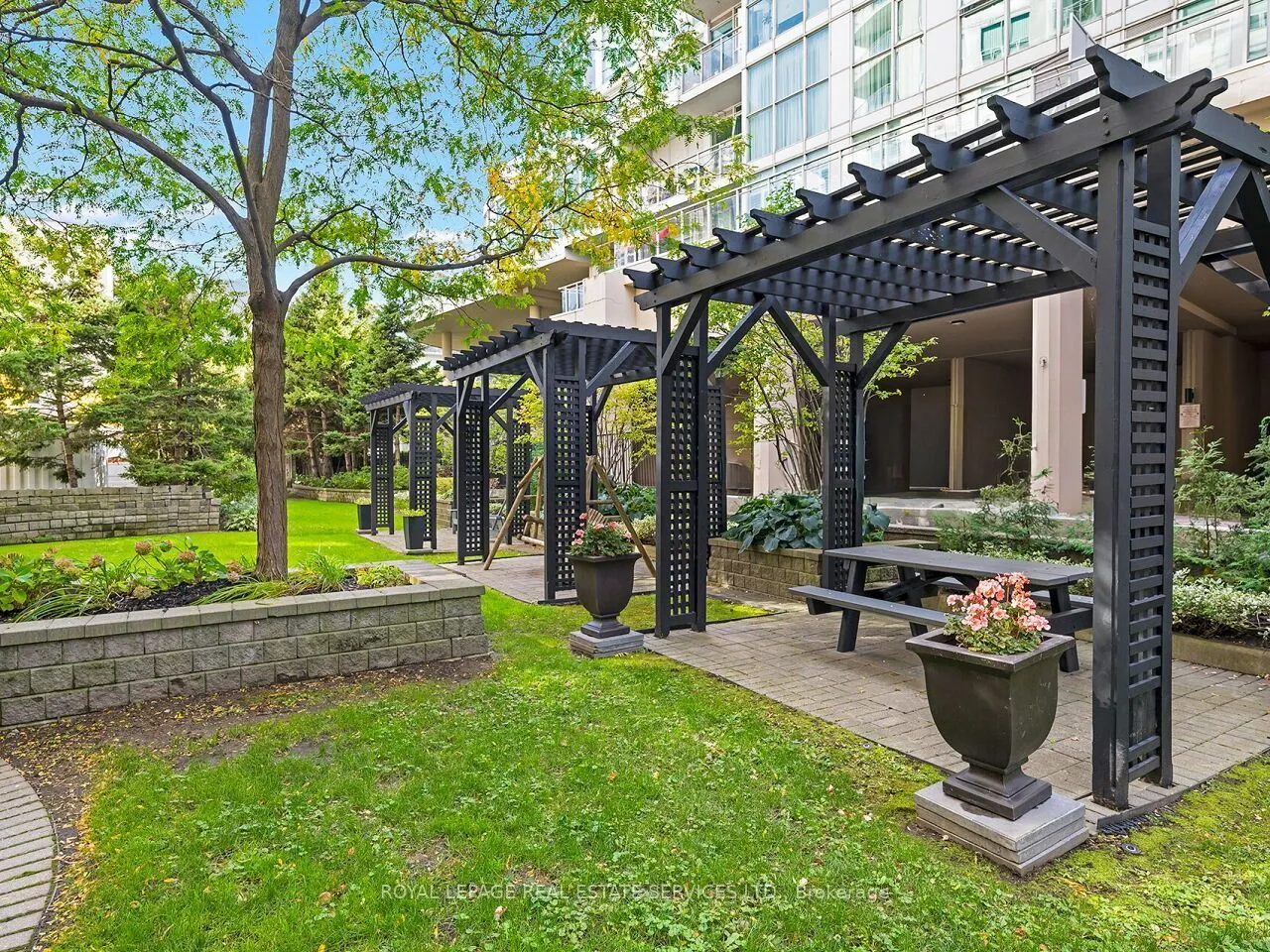 88 Palace Pier Court, Unit PH201 — photo 49