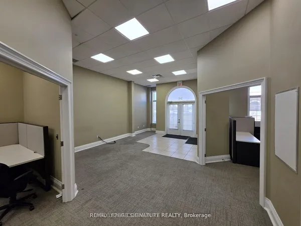 1525 Cornwall Road, Unit 26 — photo 2