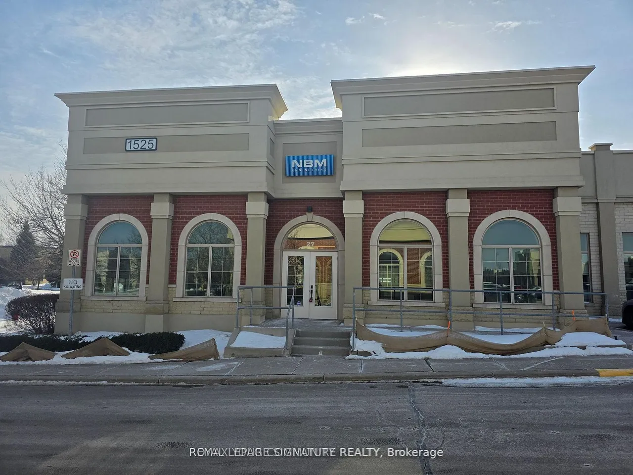 1525 Cornwall Road, Unit 27