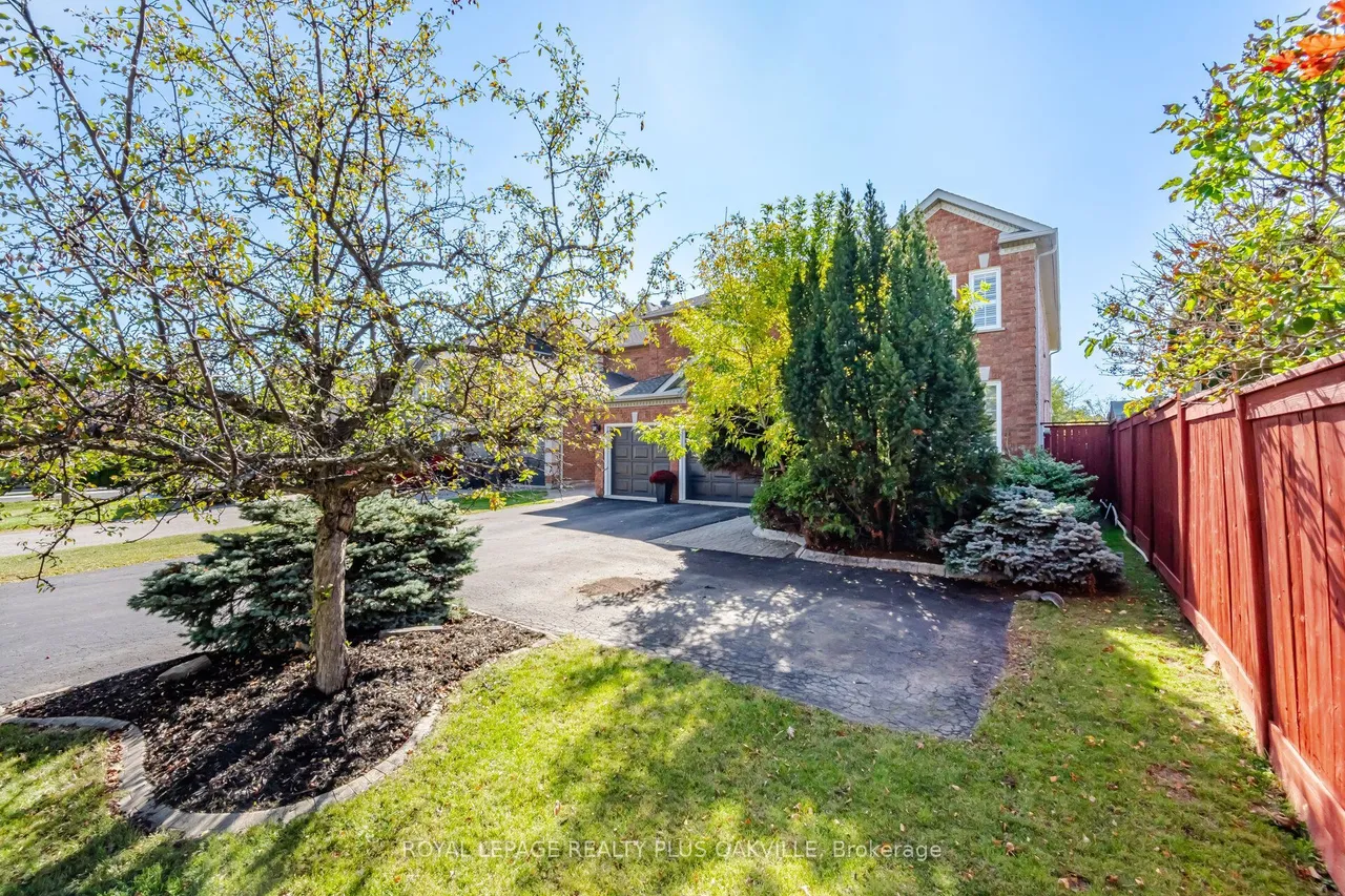 5892 Glen Erin Drive — photo 3