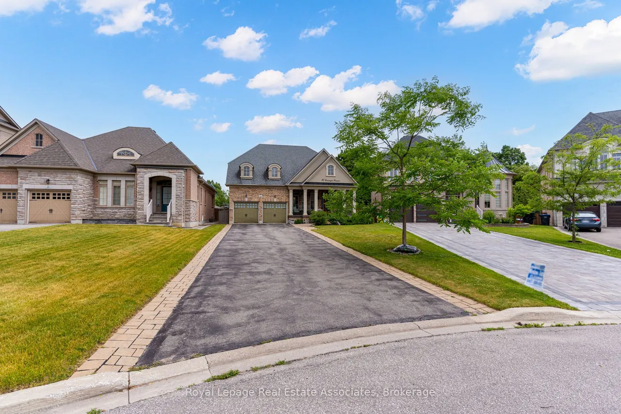 20 Cannington Crescent — photo 3