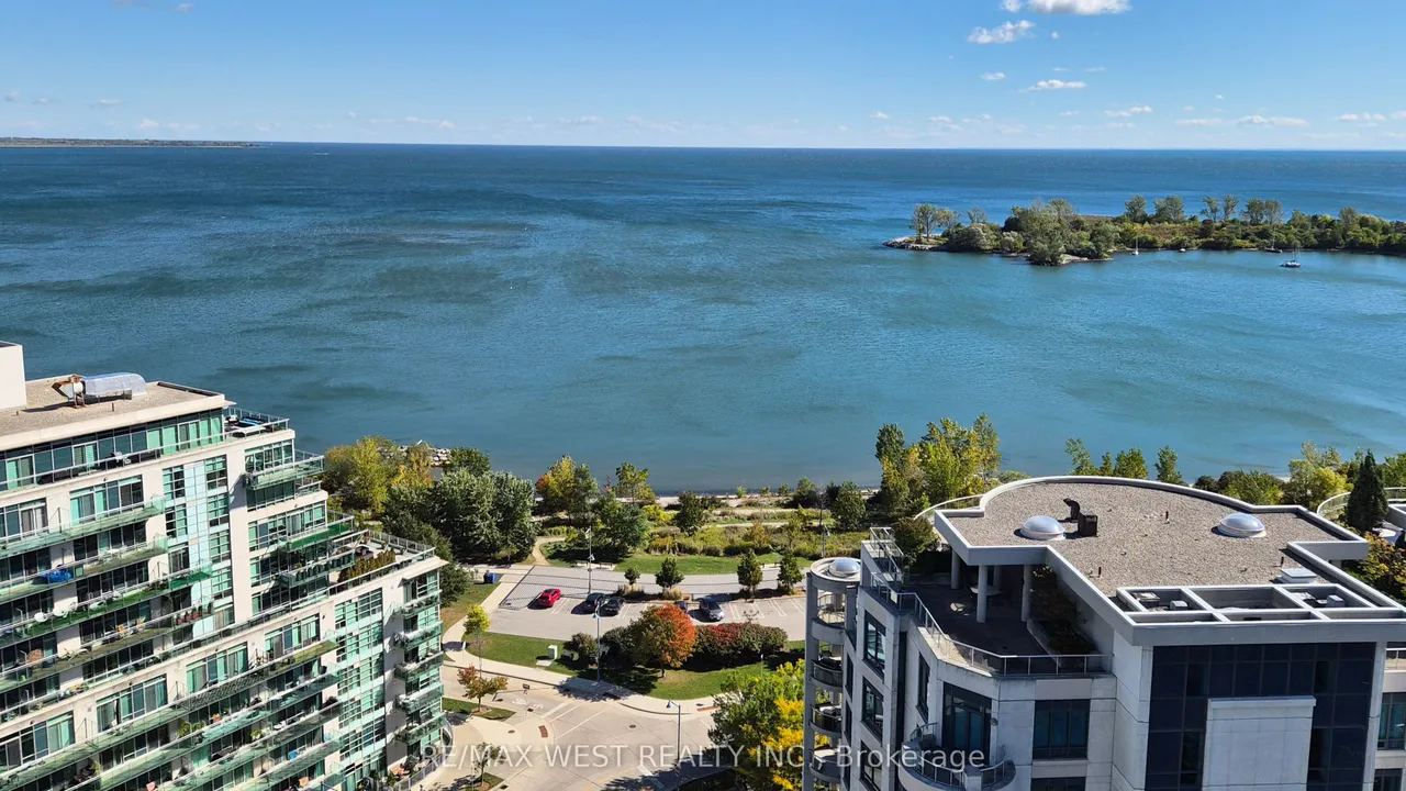 2083 Lake Shore Boulevard, Unit 914 — photo 34