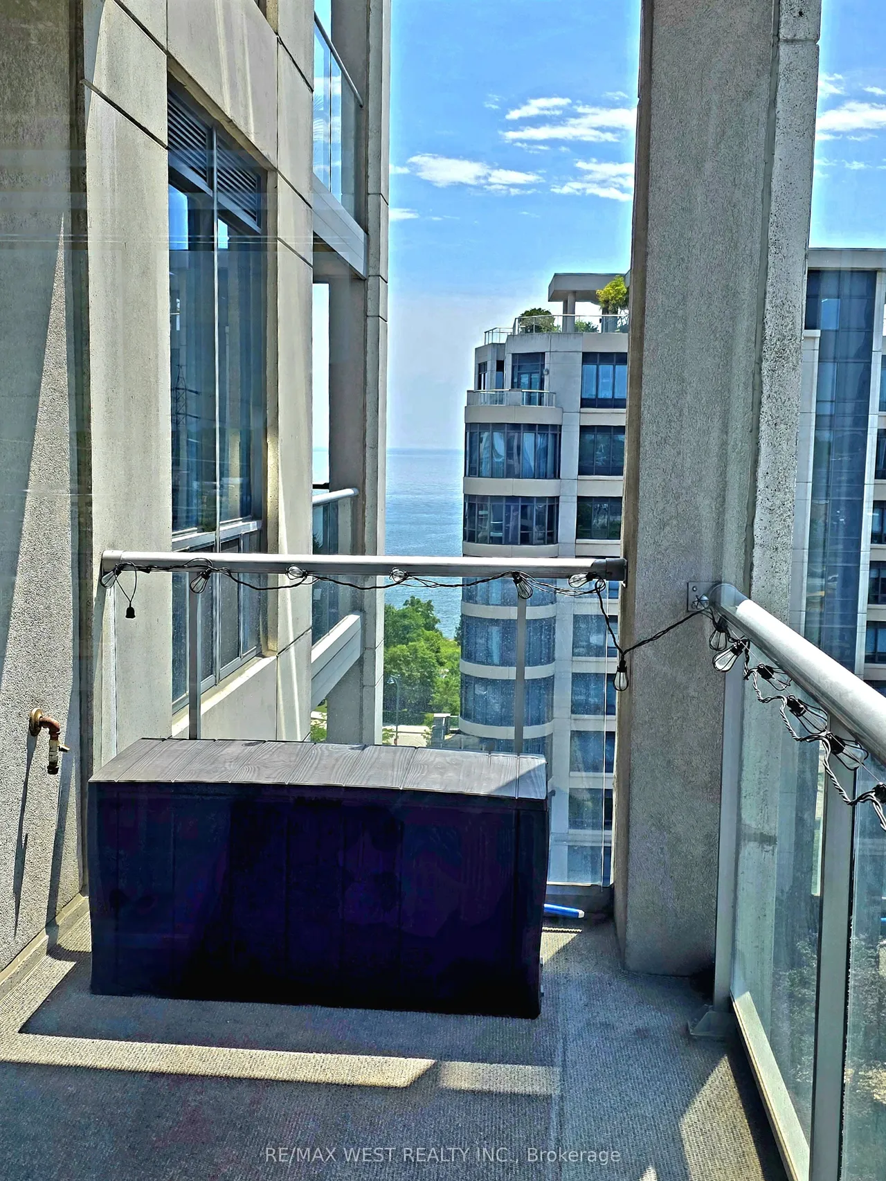 2083 Lake Shore Boulevard, Unit 914 — photo 35