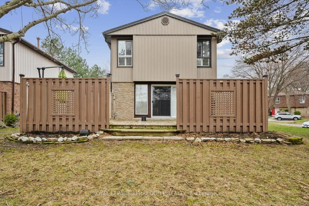 1825 Hyde Mill Crescent — photo 50