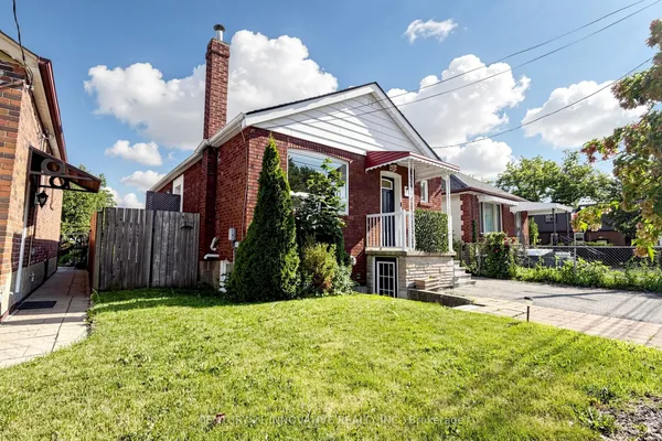 59 Manitoba Street — photo 2