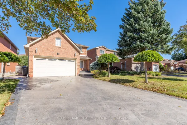 8 Burnley Place — photo 2