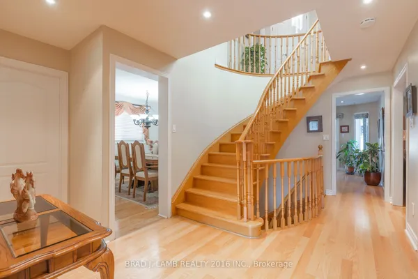 8 Burnley Place