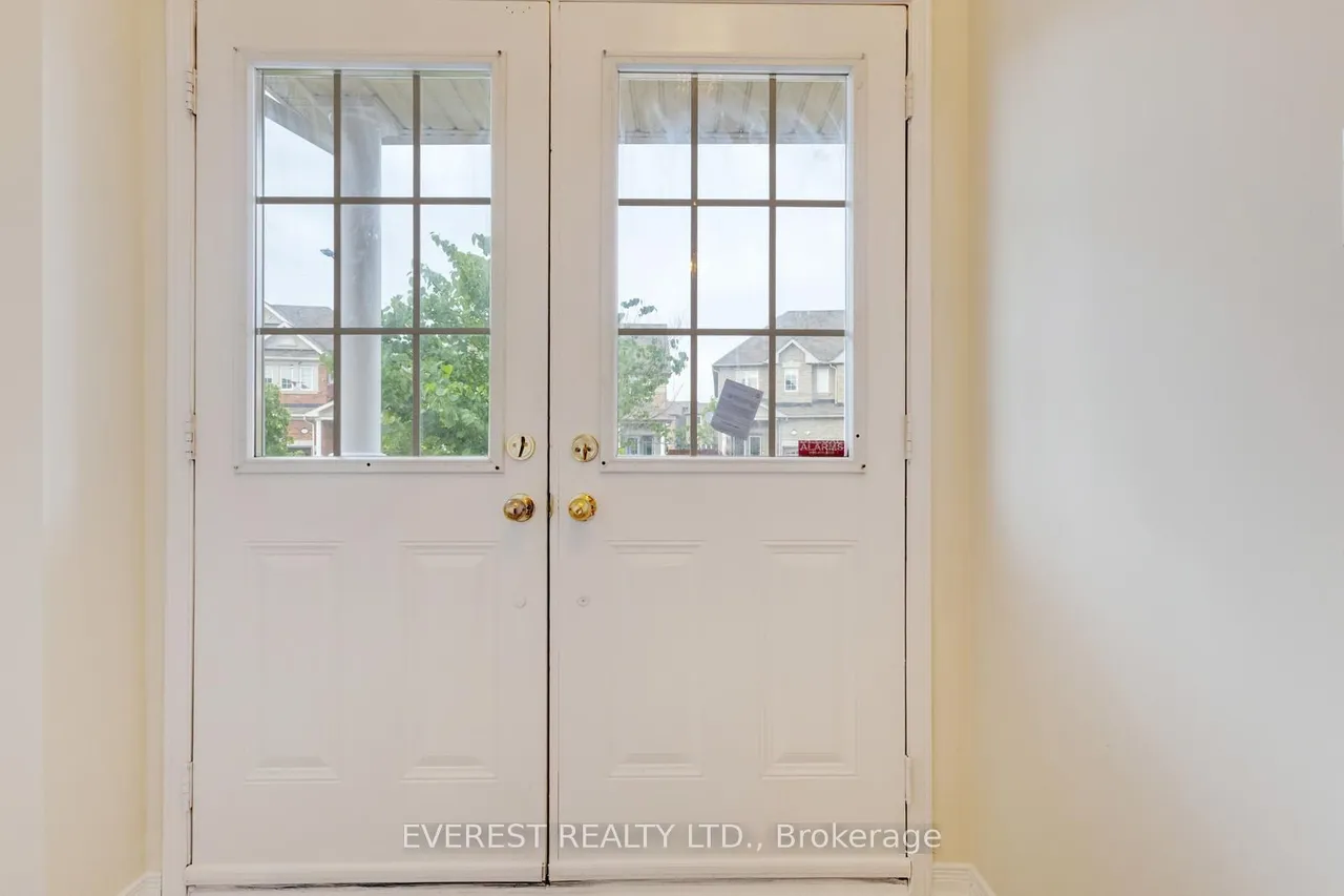 5172 Nestling Grove — photo 3