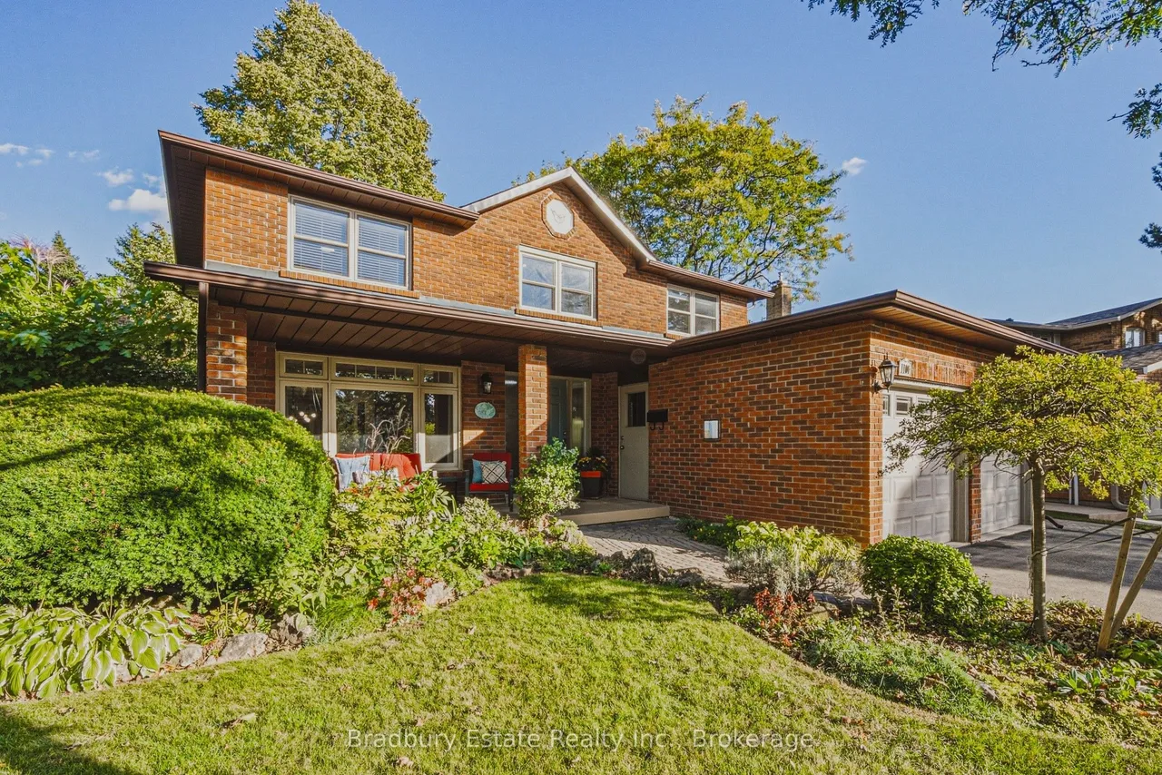 1106 HUNTLEY Court