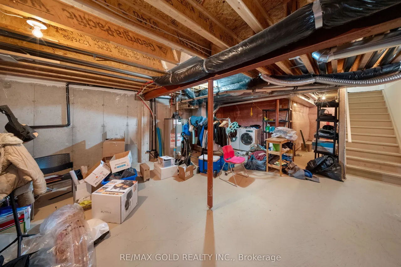 15 Antibes Drive — photo 34