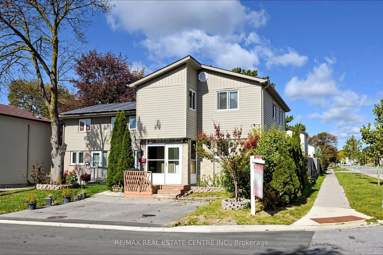 1 Hawkins Court — photo 2