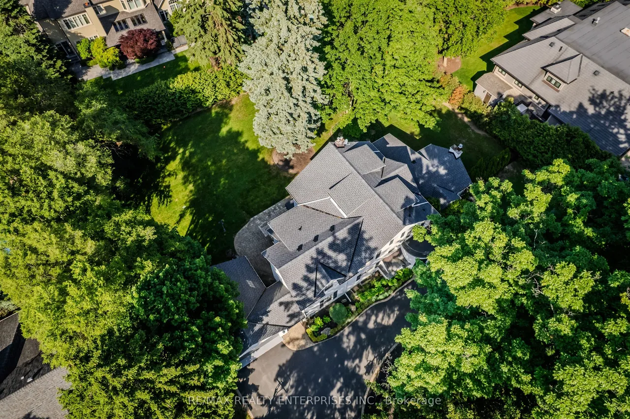 317 Gloucester Avenue — photo 3