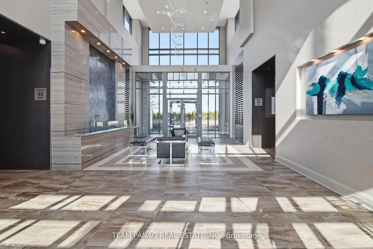 45 Yorkland Boulevard, Unit 209
