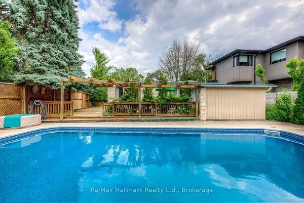 1510 Constance Drive — photo 2