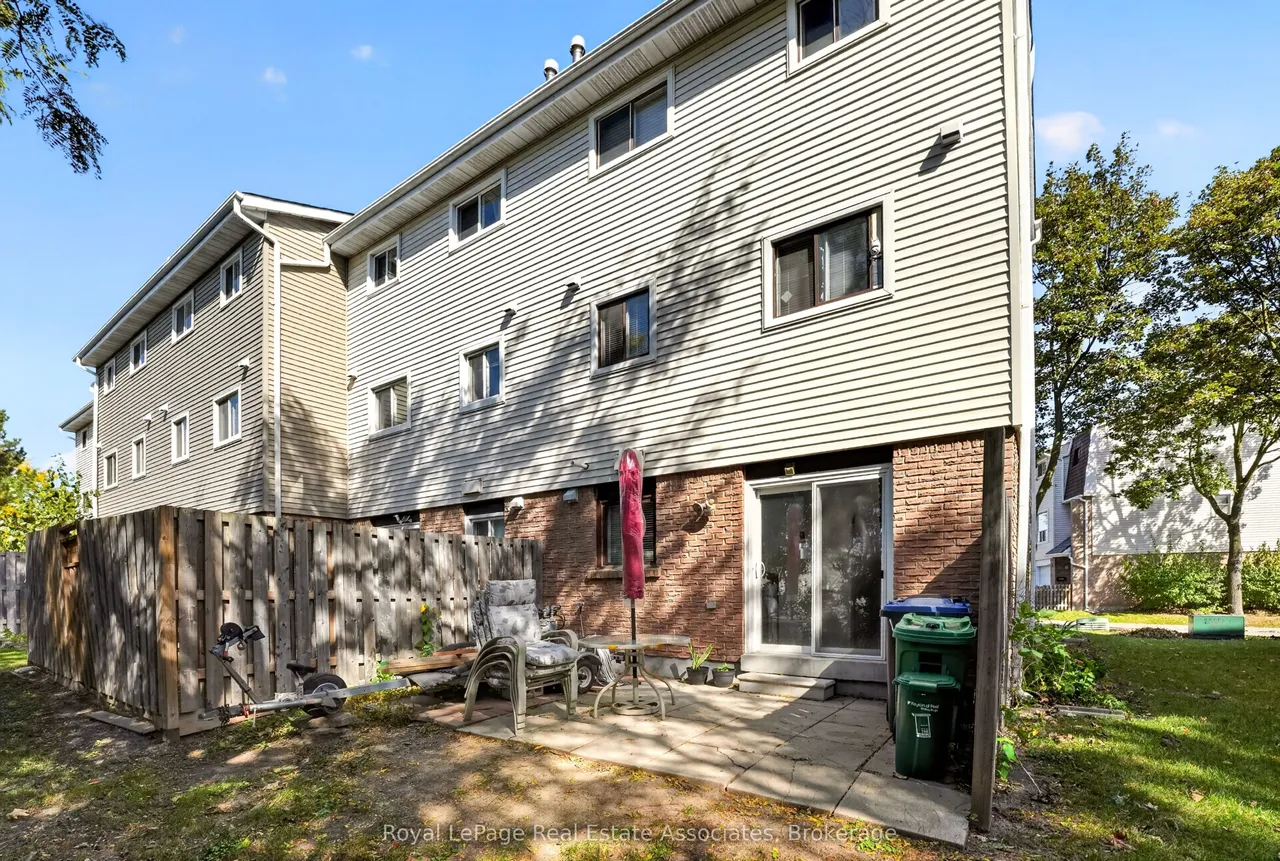 6 Ellerslie Road — photo 36