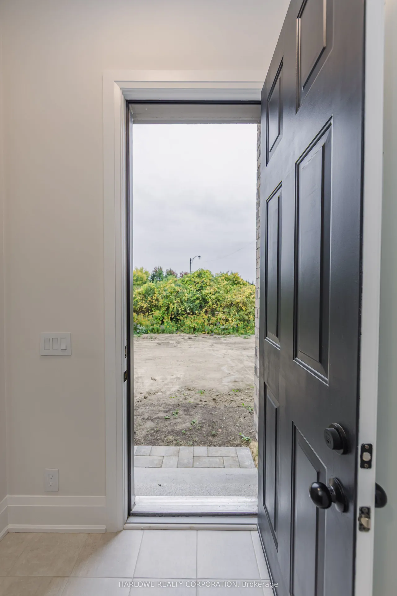 6742 Longview Place — photo 49