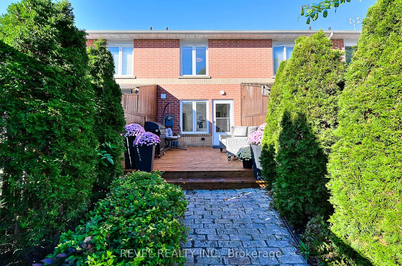 399 Perth Avenue — photo 21