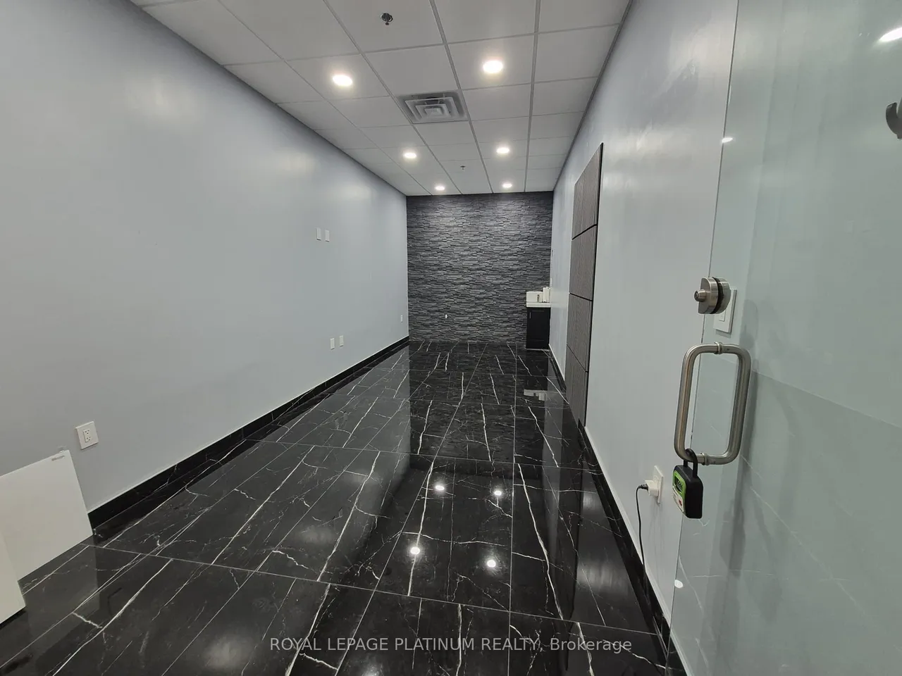 7215 Goreway Drive, Unit 1C29 — photo 4