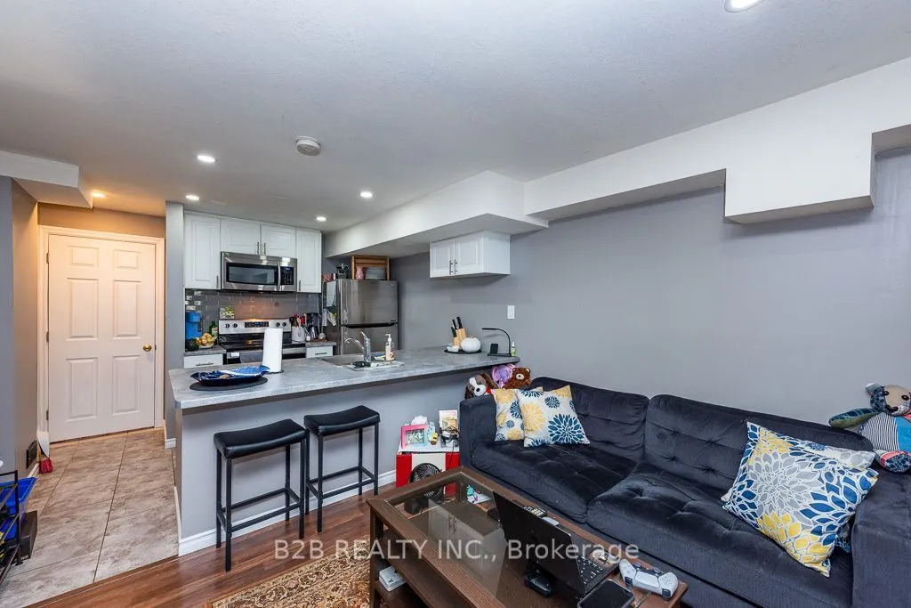 4112 trapper Crescent — photo 21