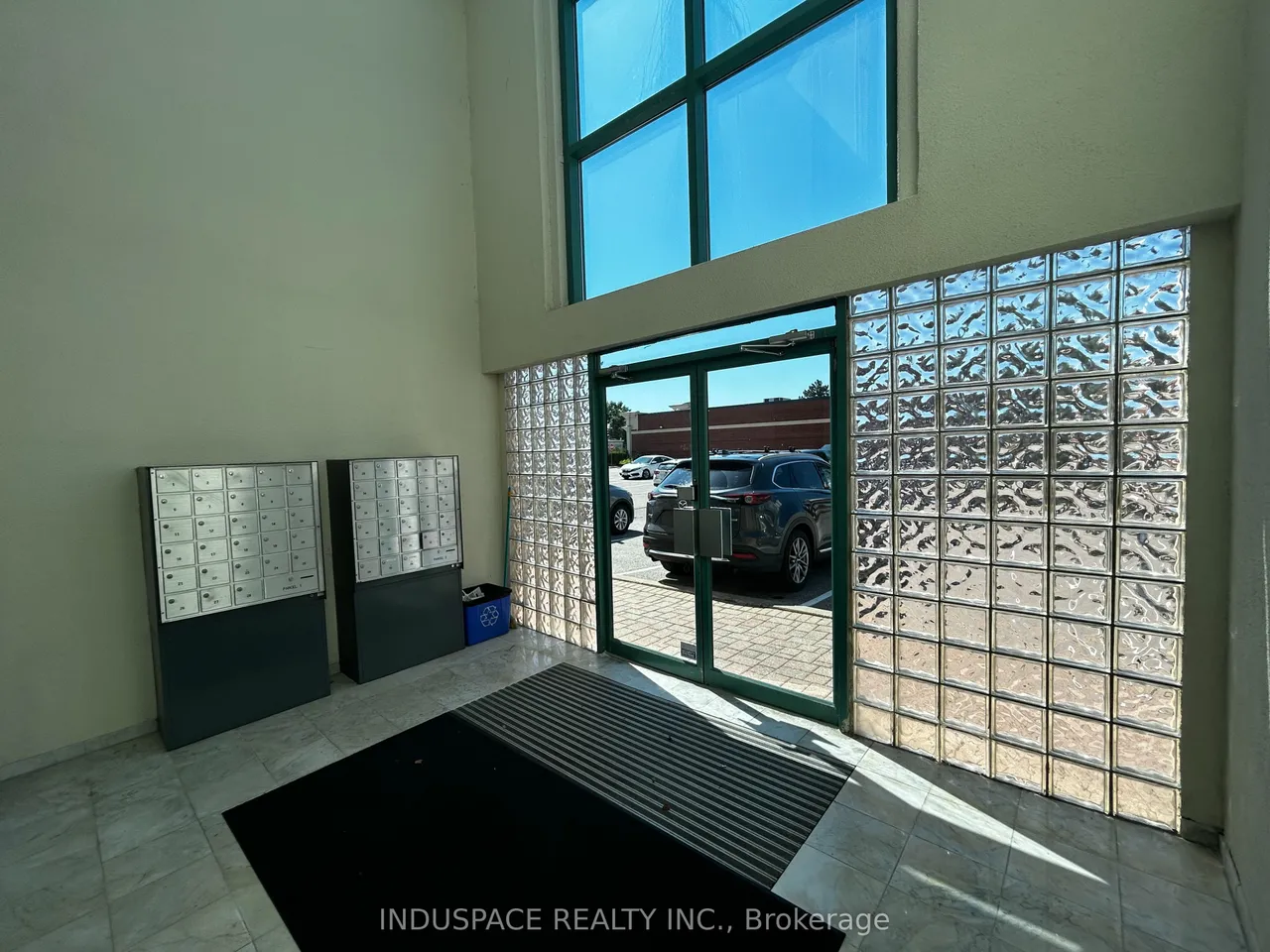 3045 Southcreek Road, Unit 4 — photo 2
