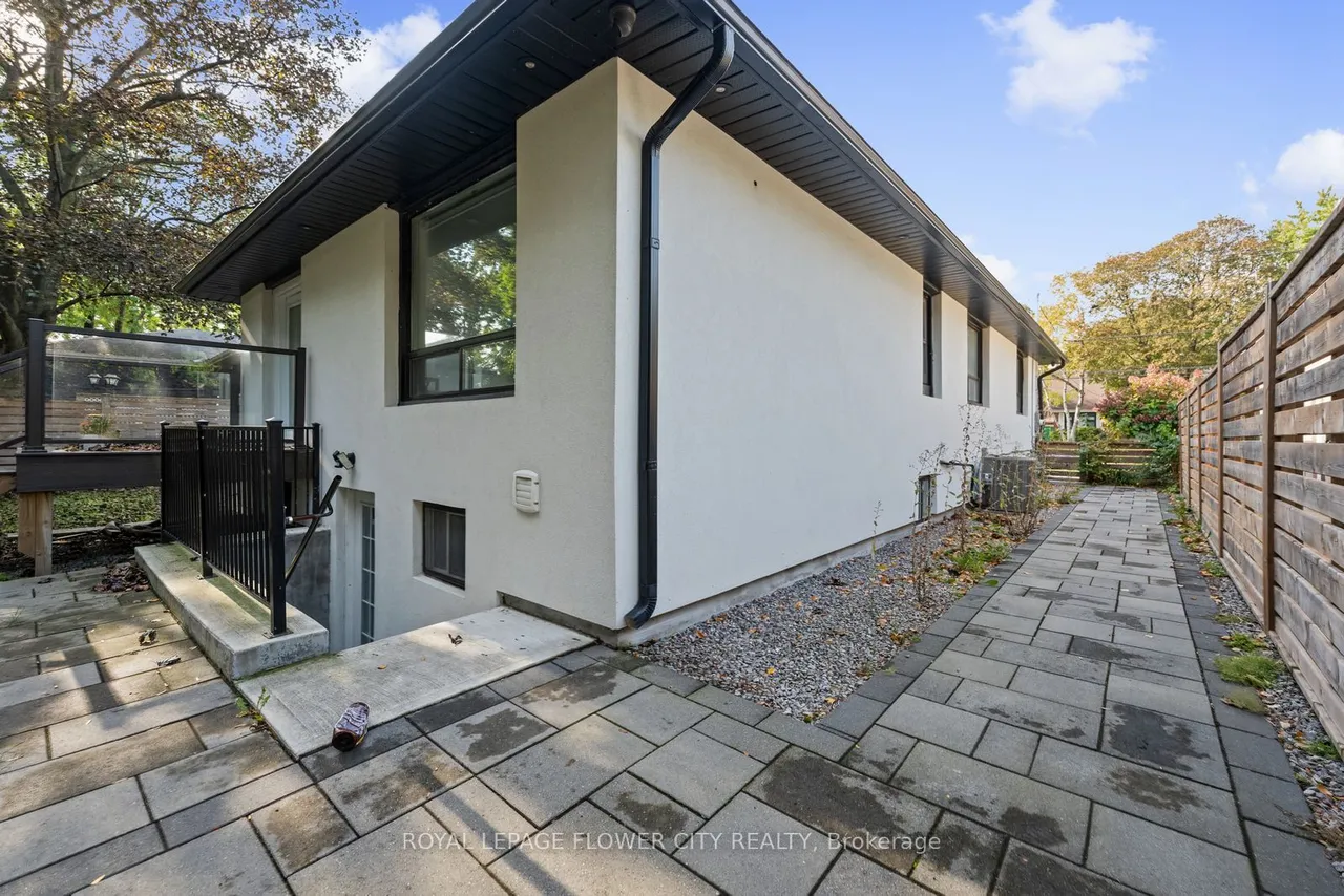 1812 Christopher Road — photo 49