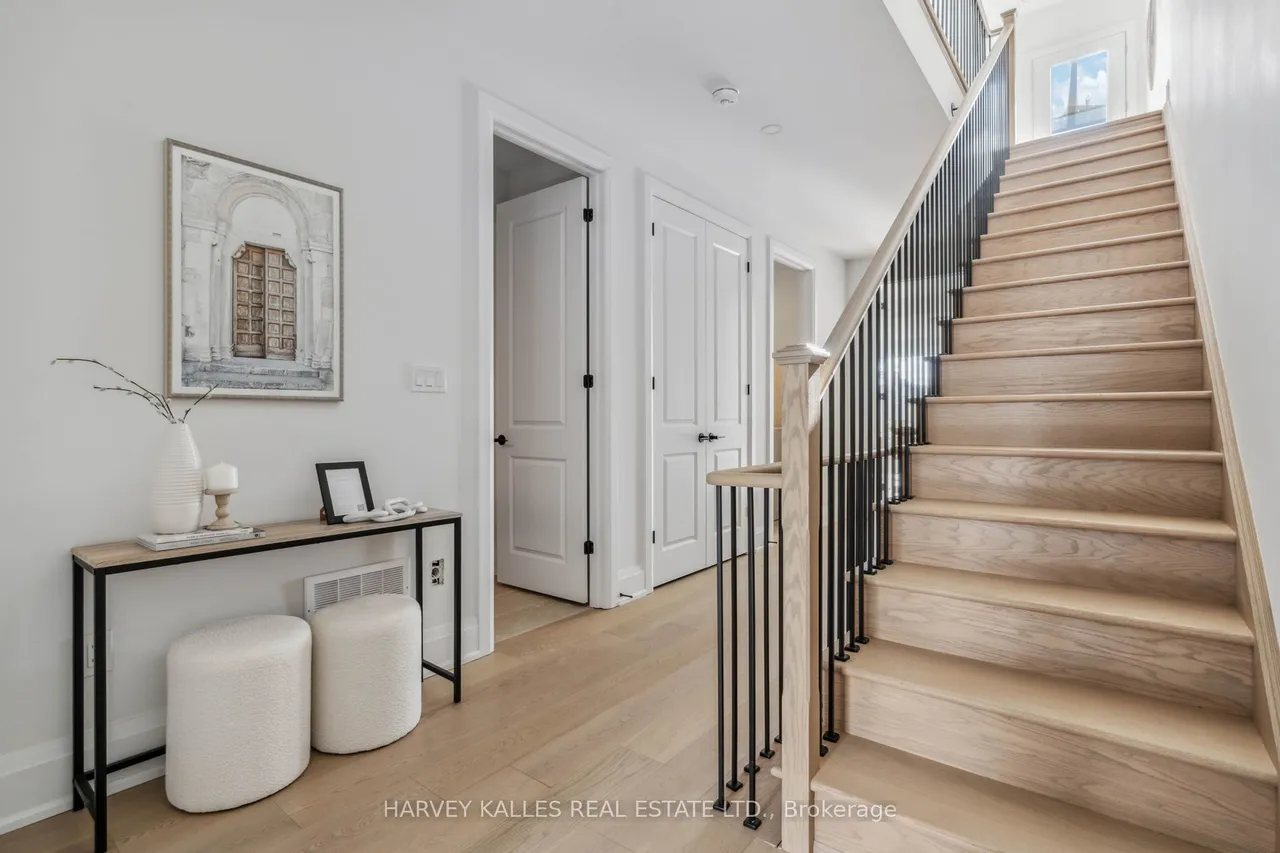 138 East Street, Unit 3 — photo 3