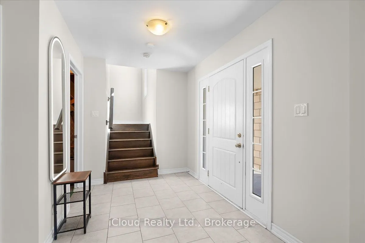 3047 George Savage Avenue — photo 2