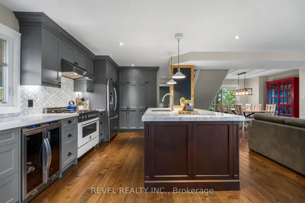36 Earl Street — photo 2